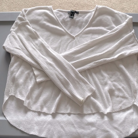 Forever 21 Tops - Long sleeve v neck